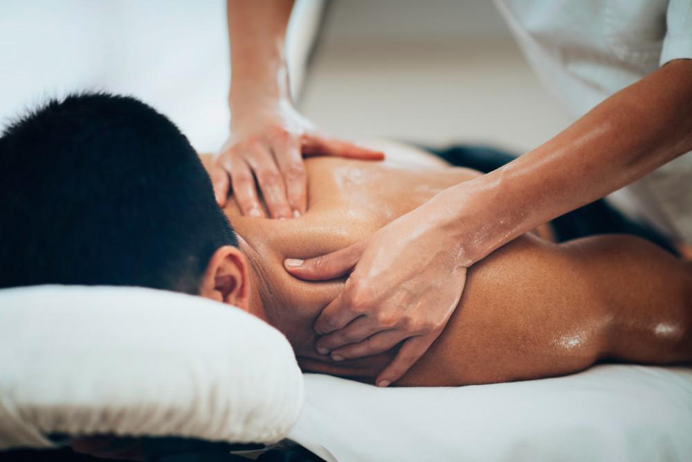 Massages help to relieve stress